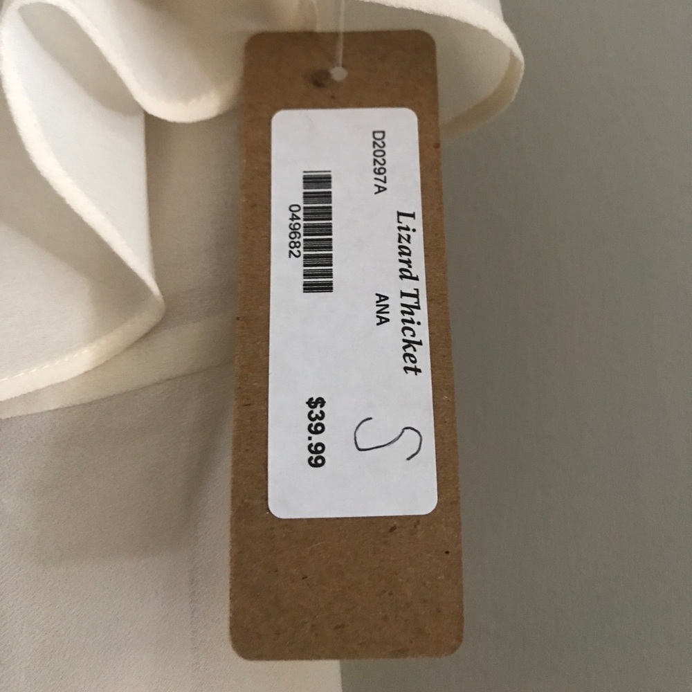 Off White Summer Ruffle Dress - Picture 3 of 6